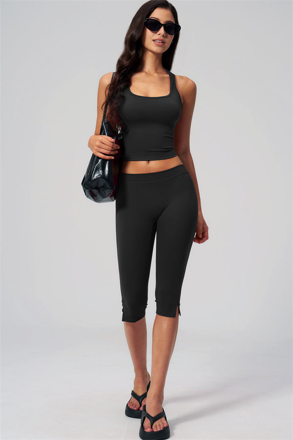 The Revive Capri Leggings