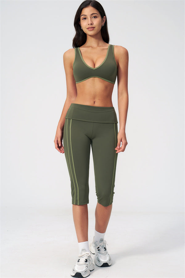 The Evoke Capri Leggings