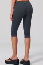 The Revive Capri Leggings