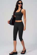 The Revive Capri Leggings