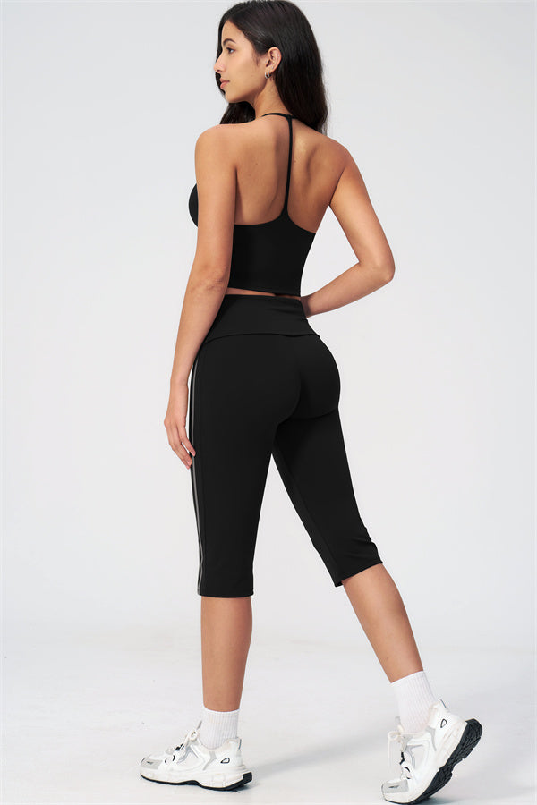 The Evoke Capri Leggings