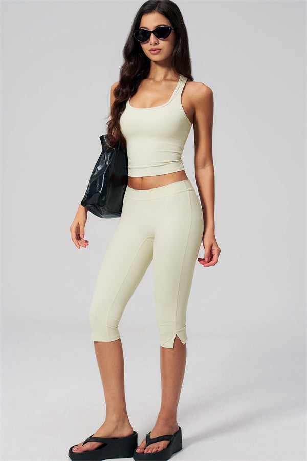 The Revive Capri Leggings