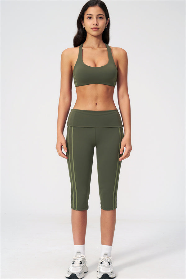The Evoke Capri Leggings