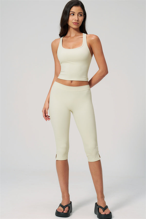 The Revive Capri Leggings
