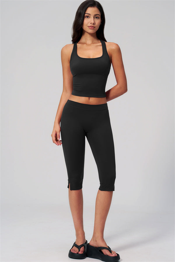 The Revive Capri Leggings
