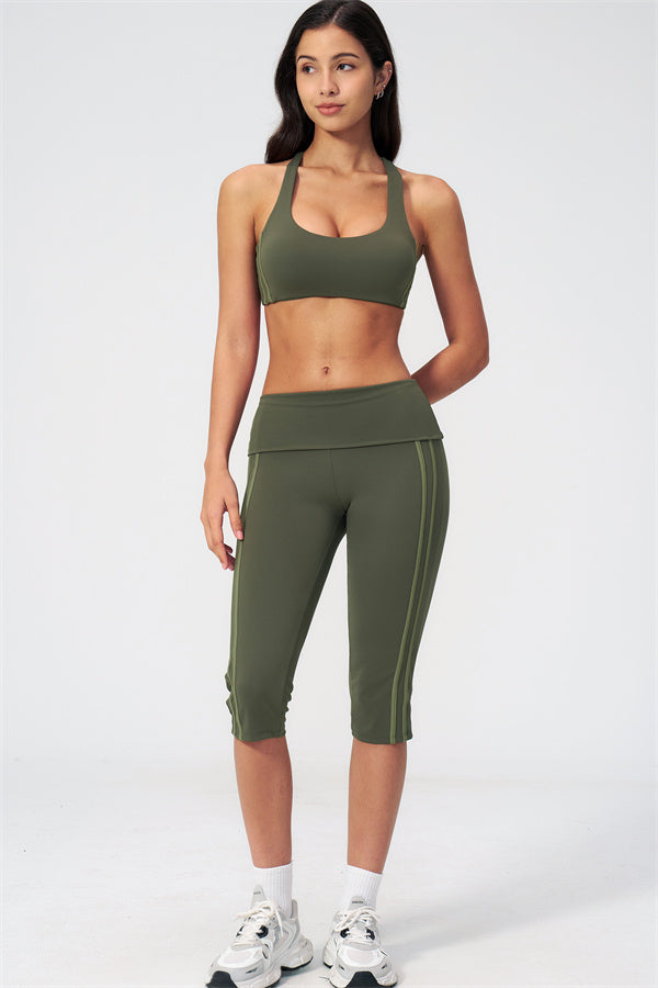 The Evoke Capri Leggings
