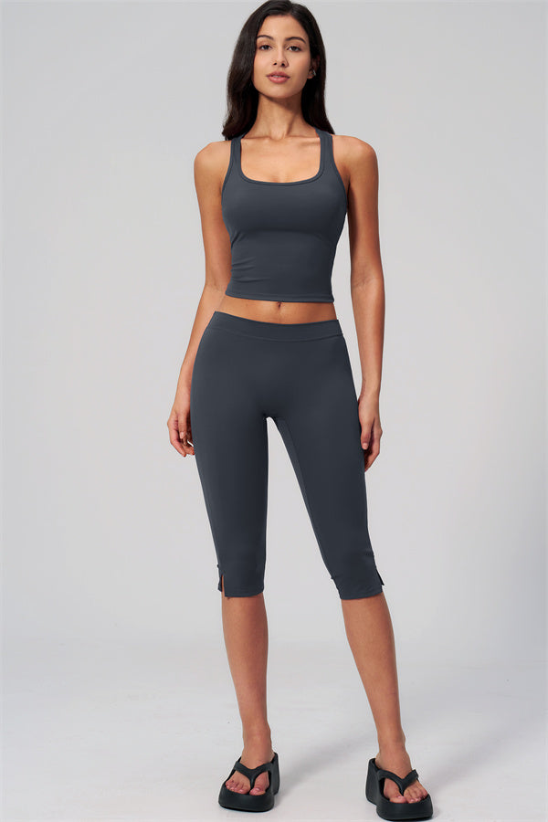 The Revive Capri Leggings