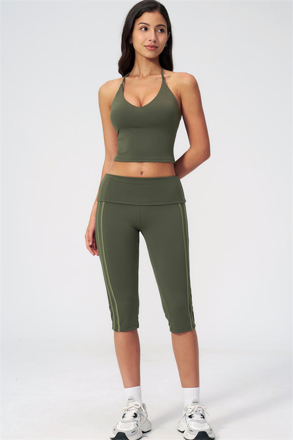 The Evoke Capri Leggings