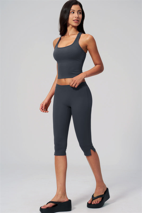 The Revive Capri Leggings